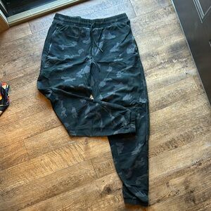 90 degree camo athletic joggers